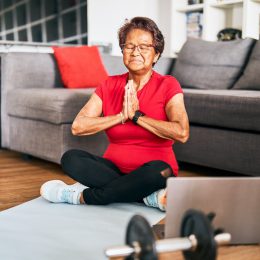 The De-Stressing Benefits of Yoga for Older Adults